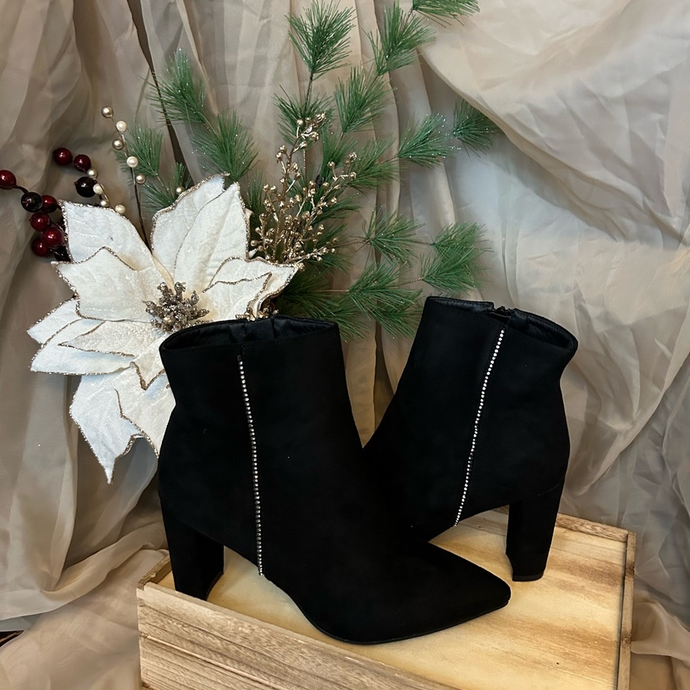 Dream Pairs Black Ankle Booties with Silver Accents